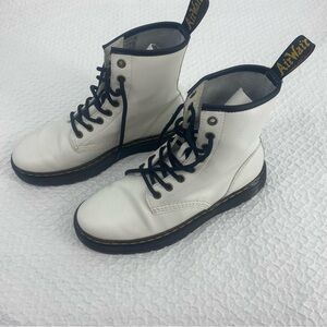 Dr. Martens Zavala White Boots Size 7